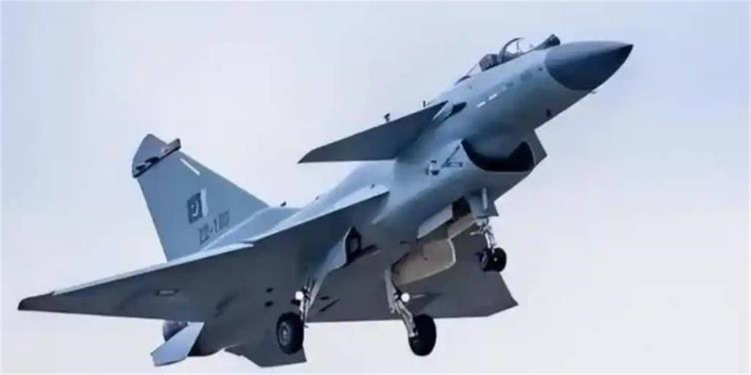 皇冠信用网开户_印被中式武器打服皇冠信用网开户，解放军发布歼10C大片，绿媒点赞，民进党沉默