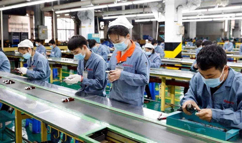 皇冠信用網哪里申请_金灿荣：别看美国牛哄哄的皇冠信用網哪里申请，也许一战就把它的“泡沫”戳破了