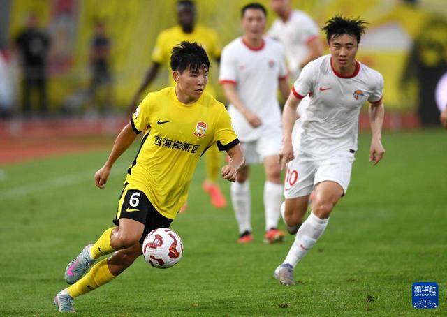 皇冠信用盘押金多少_21岁国足新星即将登陆英超皇冠信用盘押金多少，签约后或将租借至英冠球队